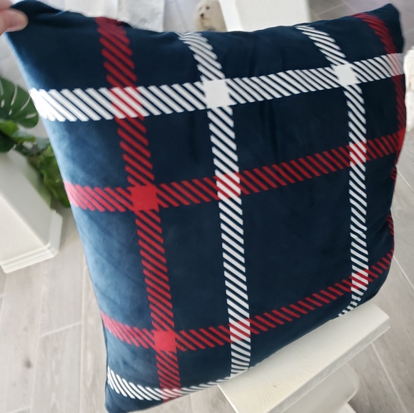 NWT NFL TEXANS PILLOW 24" x 24" - Picture 2 of 7